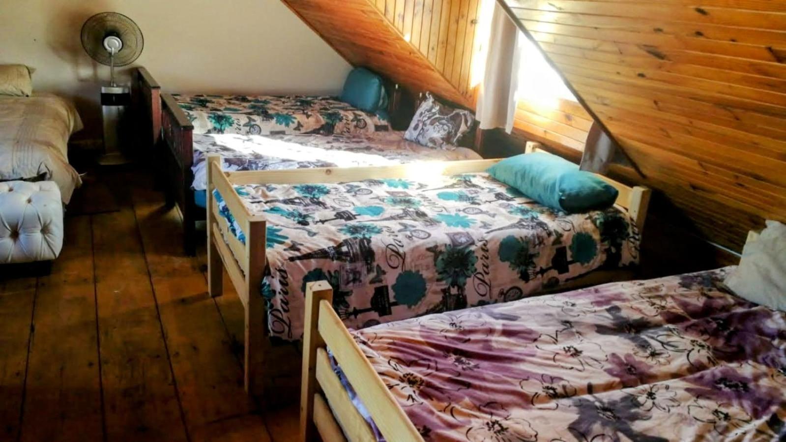 Keedols Inn & Backpackers Найсне Экстерьер фото